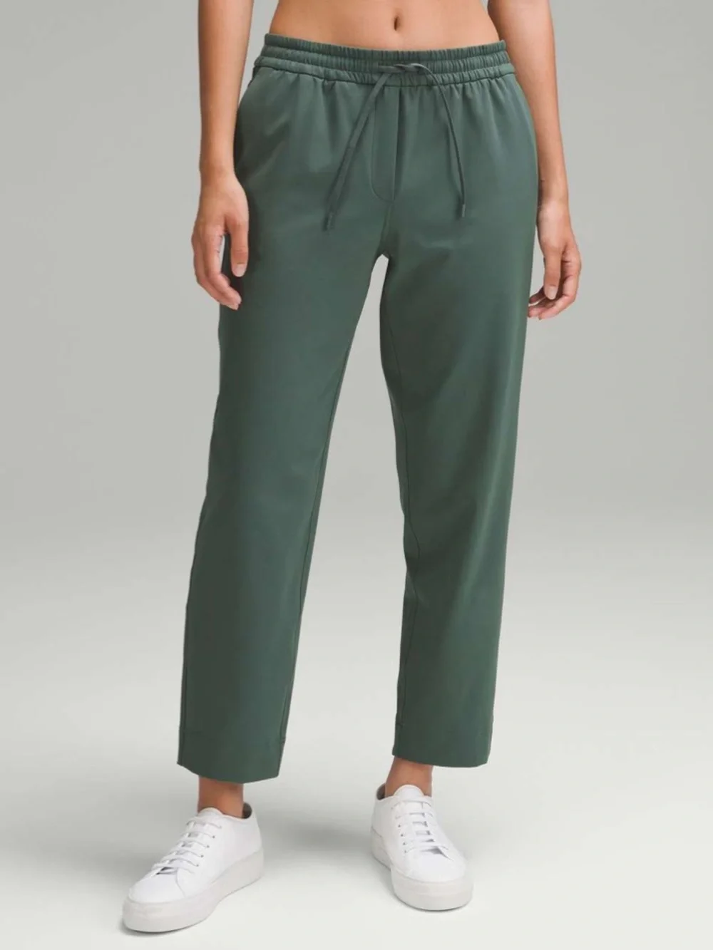 Lululemon Tapered-Leg Mid-Rise Pants 7/8 Length Ankle Size Medium Green